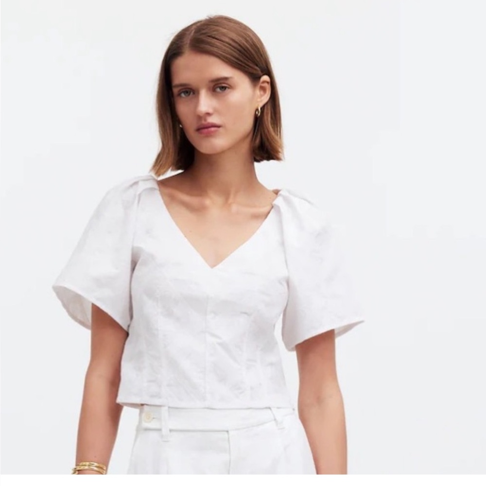 Madewell Eyelet White Darted V-Neck Top in Floral